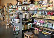 Information und Büchershop im Besucherzentrum